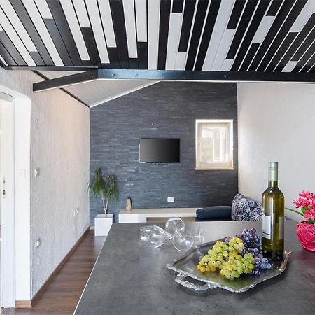 Apartman Piljan Pula Luaran gambar