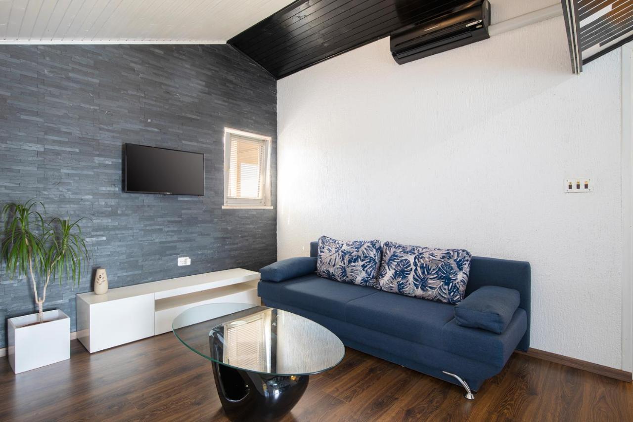 Apartman Piljan Pula Luaran gambar